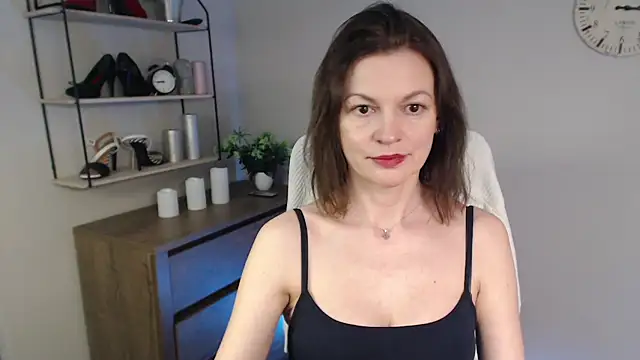 VivianWILD online show from 02-14-25, 08:10