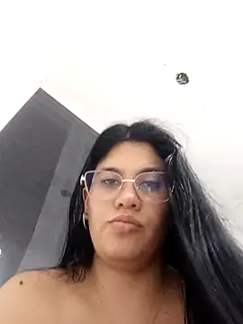 PAOLA ANGEL TERRENAL online show from 01-17-26, 12:37