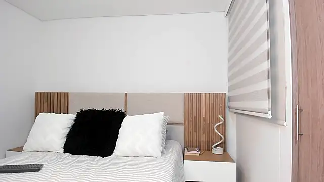 Snapshot of MalejaDiaz_ chatting on 03-07-26, 02:03 MalejaDiaz online show from 03-07-26, 02:03