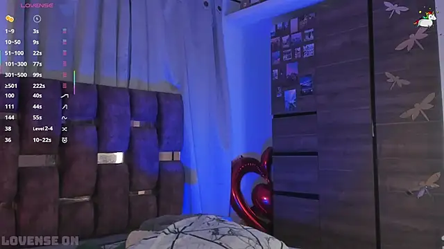 Snapshot of Angelo_018 chatting on 03-19-25, 06:14 Angelo 018 online show from 03-19-25, 06:14