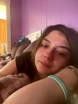 itzcheyduh online show from 10-07-25, 02:47