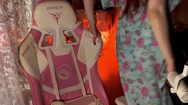 pearl princess  online show from 09-26-25, 11:09