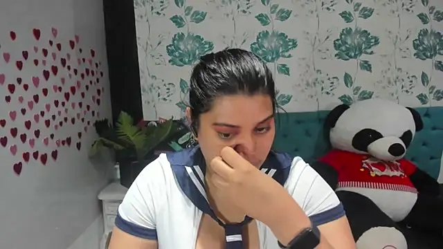 LindaBreeS online show from 01-29-25, 07:43