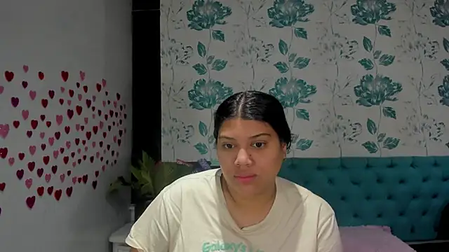 LindaBreeS online show from 01-30-25, 01:31