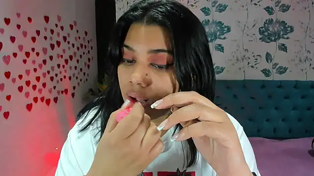 LindaBreeS online show from 02-02-25, 03:49