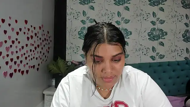 LindaBreeS online show from 02-16-25, 07:49