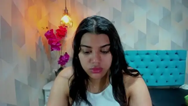 LindaBreeS online show from 03-28-26, 03:33