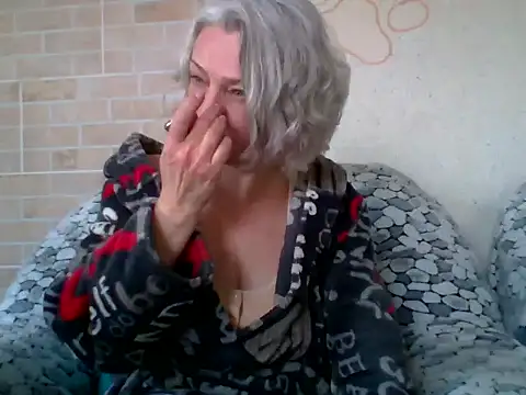 Snapshot of Lorie_Carrie chatting on 04-16-26, 10:05 Lorie Carrie online show from 04-16-26, 10:05