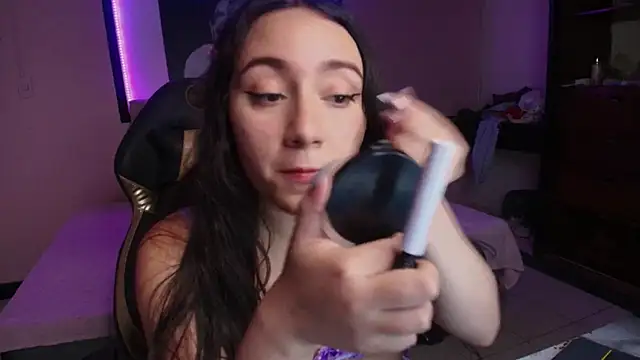 Andrea Ramos online show from 02-13-25, 02:12