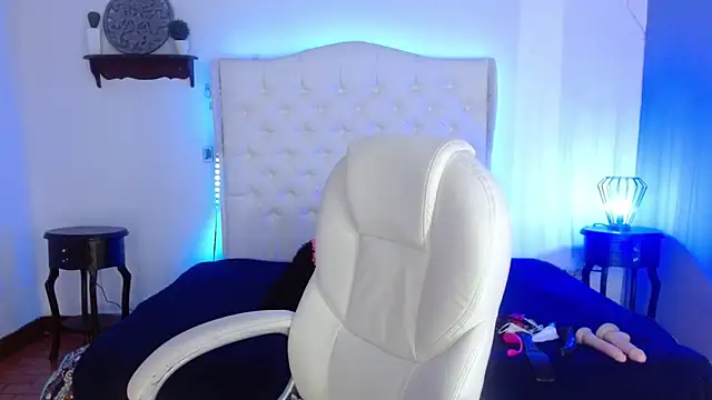 elena detroya online show from 12-21-24, 12:38