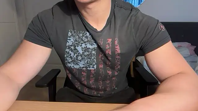 jungcock3210 online show from 03-26-26, 05:35