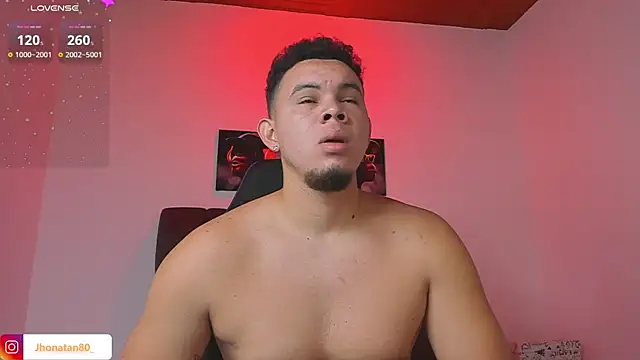 Snapshot of jhotta_fox chatting on 10-06-25, 07:06 jhotta fox online show from 10-06-25, 07:06