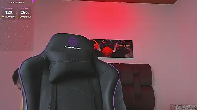 Snapshot of jhotta_fox chatting on 10-29-25, 07:10 jhotta fox online show from 10-29-25, 07:10