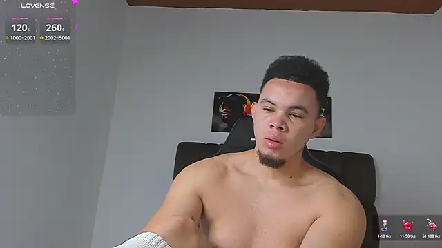 Snapshot of jhotta_fox chatting on 11-04-25, 07:07 jhotta fox online show from 11-04-25, 07:07