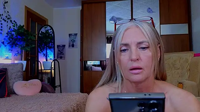 amelia blondy online show from 05-08-26, 02:44