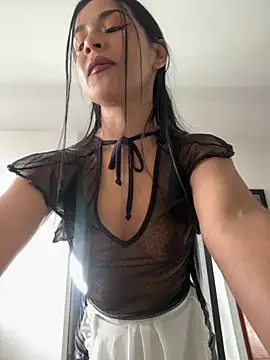 Snapshot of Nikothyna chatting on 01-10-26, 09:05 Nikothyna online show from 01-10-26, 09:05