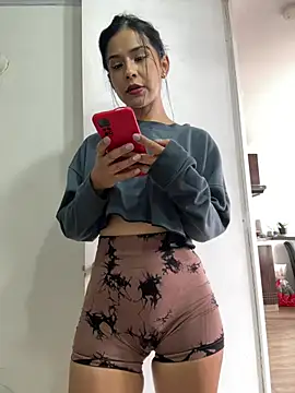 Snapshot of Nikothyna chatting on 02-19-26, 05:31 Nikothyna online show from 02-19-26, 05:31