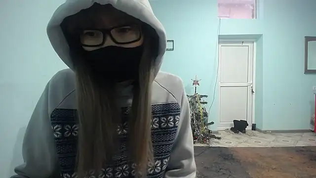 elllaaxx online show from 12-18-24, 03:04
