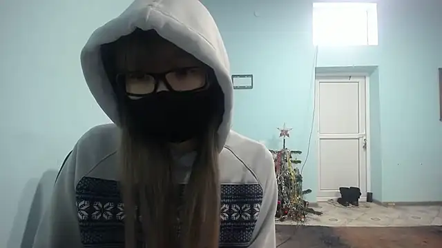 elllaaxx online show from 12-20-24, 05:04