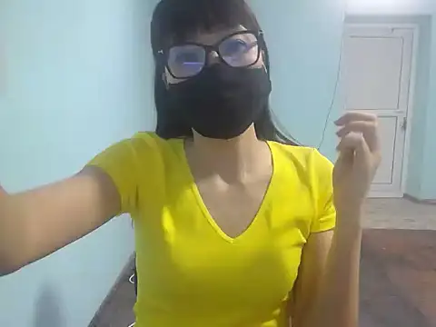elllaaxx online show from 05-07-26, 10:42