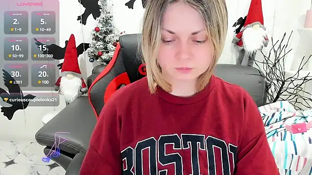 SmilingEmily  online show from 12-17-24, 10:34