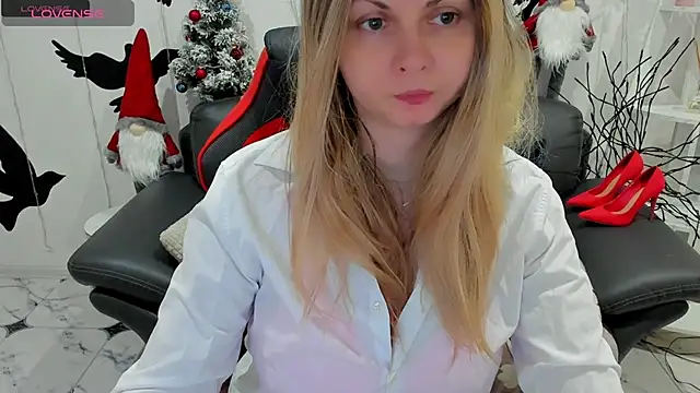 SmilingEmily  online show from 01-04-25, 07:13