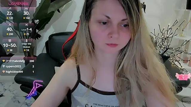 SmilingEmily  online show from 01-18-25, 07:59