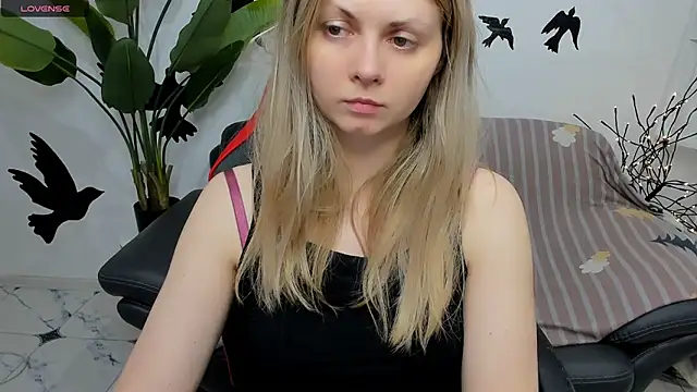 SmilingEmily  online show from 02-07-25, 06:35