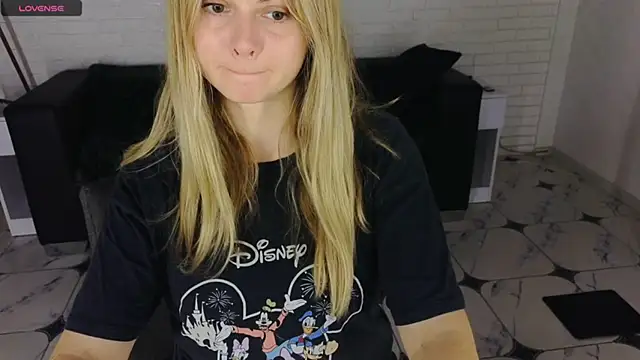 SmilingEmily  online show from 09-10-25, 06:24