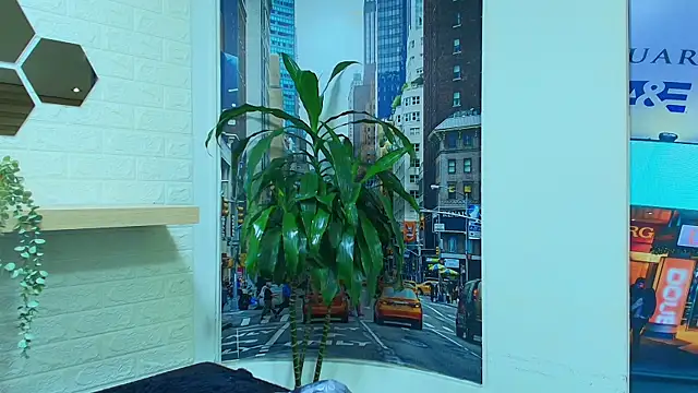 Snapshot of Naughty_Kittenm chatting on 03-07-25, 10:24 Naughty Kittenm online show from 03-07-25, 10:24