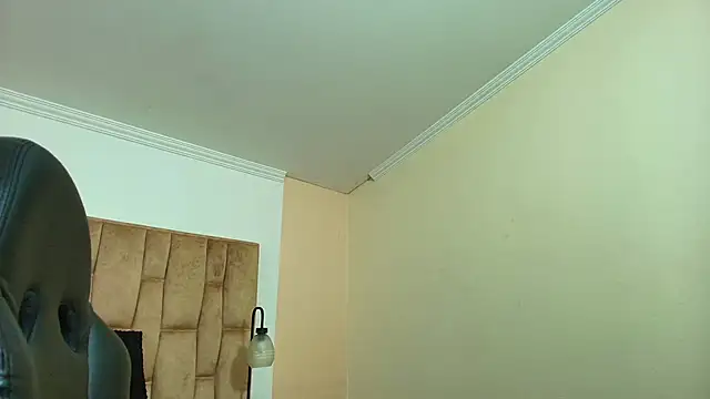 Snapshot of Naughty_Kittenm chatting on 09-24-25, 11:35 Naughty Kittenm online show from 09-24-25, 11:35