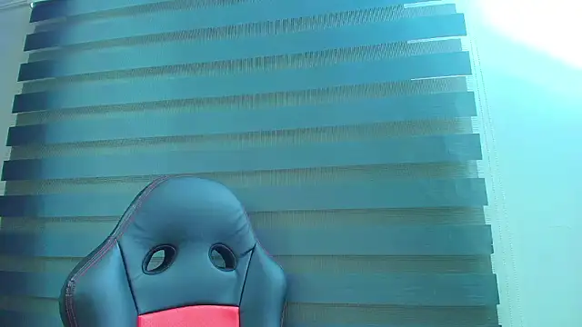 Naughty Kittenm online show from 02-18-26, 10:33