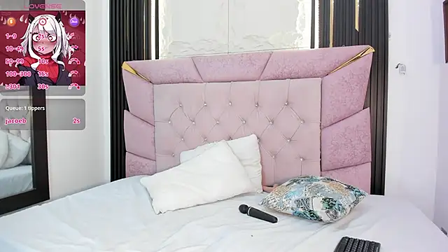 laurem-paulette online show from 01-23-25, 07:18