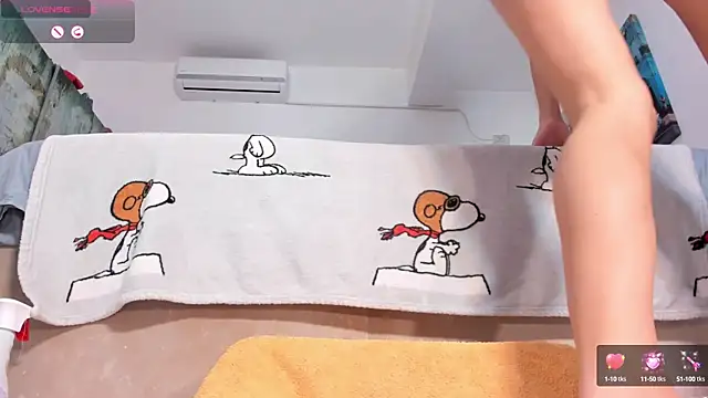 Snapshot of Bornforporn_ chatting on 10-06-25, 05:16 Bornforporn online show from 10-06-25, 05:16