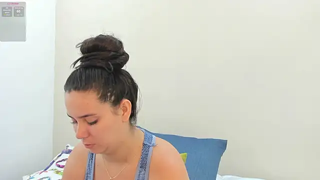 Snapshot of MadisonJenner chatting on 03-22-26, 11:57 MadisonJenner online show from 03-22-26, 11:57