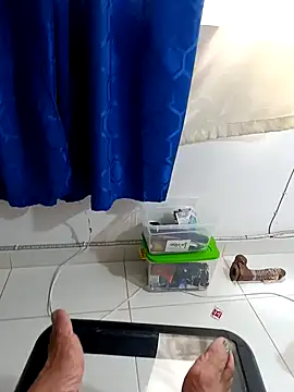 freyadevil333 online show from 02-11-25, 06:11