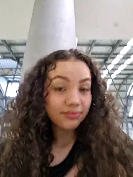 Angela hank2 online show from 03-17-25, 10:17