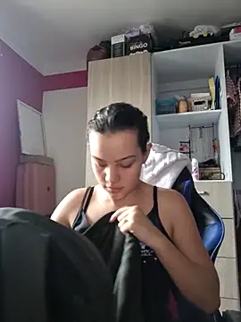 Angela hank2 online show from 09-22-25, 10:12