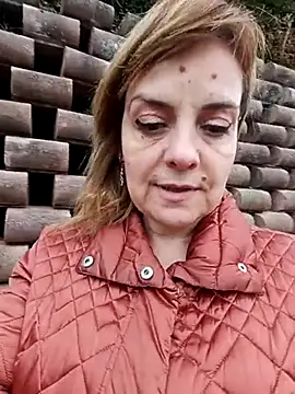 Snapshot of Sunbelxx chatting on 02-19-25, 04:11 Sunbelxx online show from 02-19-25, 04:11