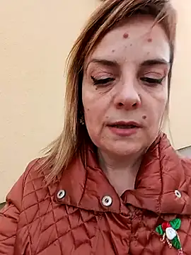 Snapshot of Sunbelxx chatting on 03-01-25, 02:55 Sunbelxx online show from 03-01-25, 02:55