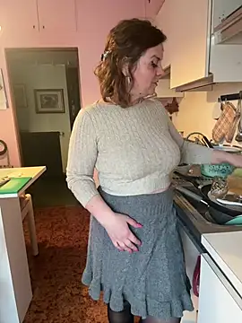 Sunbelxx online show from 02-25-26, 09:30