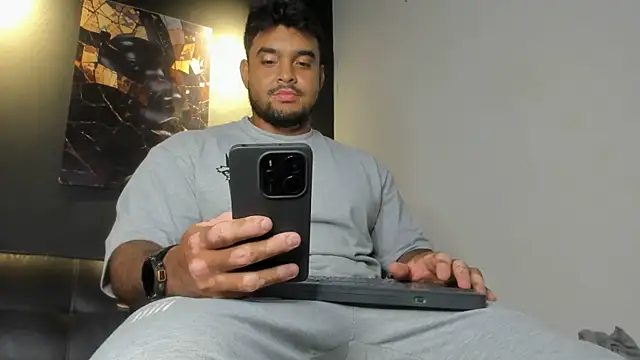 Big furry bear13 online show from 06-10-26, 05:18