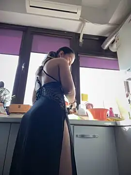 Snapshot of HotXMom chatting on 03-11-26, 07:36 HotXMom online show from 03-11-26, 07:36