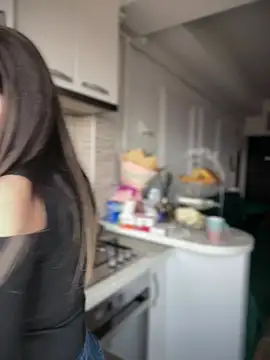 Snapshot of HotXMom chatting on 03-17-26, 07:23 HotXMom online show from 03-17-26, 07:23