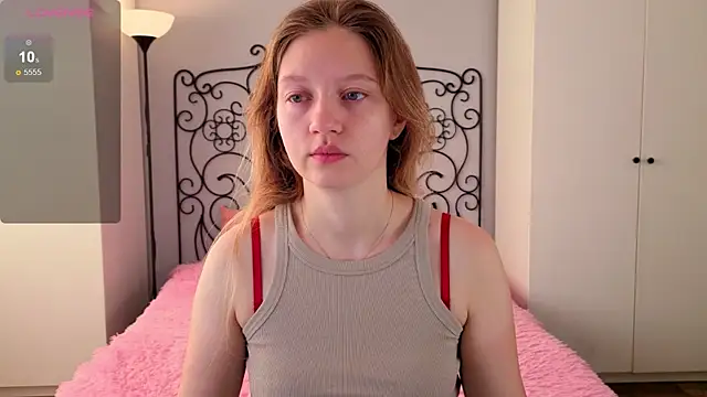 Snapshot of Ksuhesa chatting on 10-11-25, 02:11 Ksuhesa online show from 10-11-25, 02:11