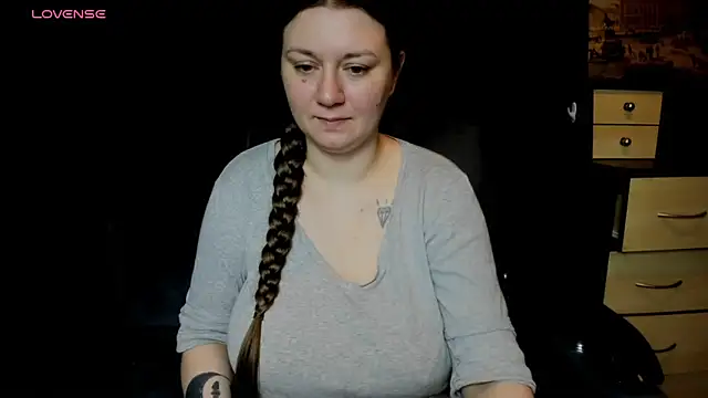 Snapshot of AlisaBacker chatting on 05-16-26, 10:58 AlisaBacker online show from 05-16-26, 10:58