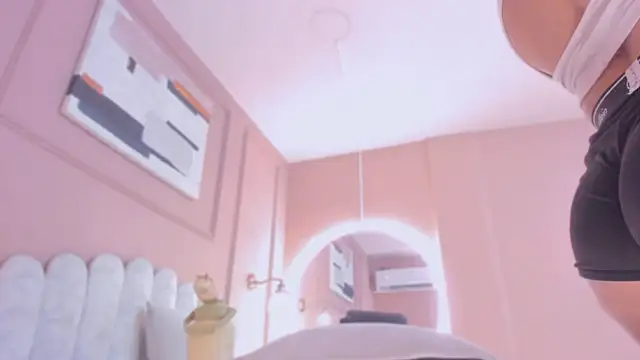 lia ass  online show from 01-07-25, 02:19