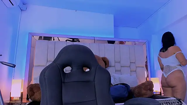 Snapshot of SheylaBakerr chatting on 02-06-25, 11:21 SheylaBakerr online show from 02-06-25, 11:21