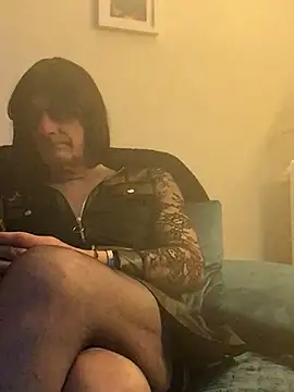 Snapshot of Sissy_Ambre chatting on 03-14-25, 10:27 Sissy Ambre online show from 03-14-25, 10:27