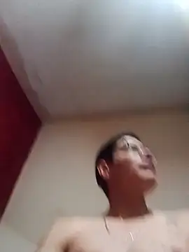 Snapshot of chicovergudo27 chatting on 01-26-25, 04:51 chicovergudo27 online show from 01-26-25, 04:51